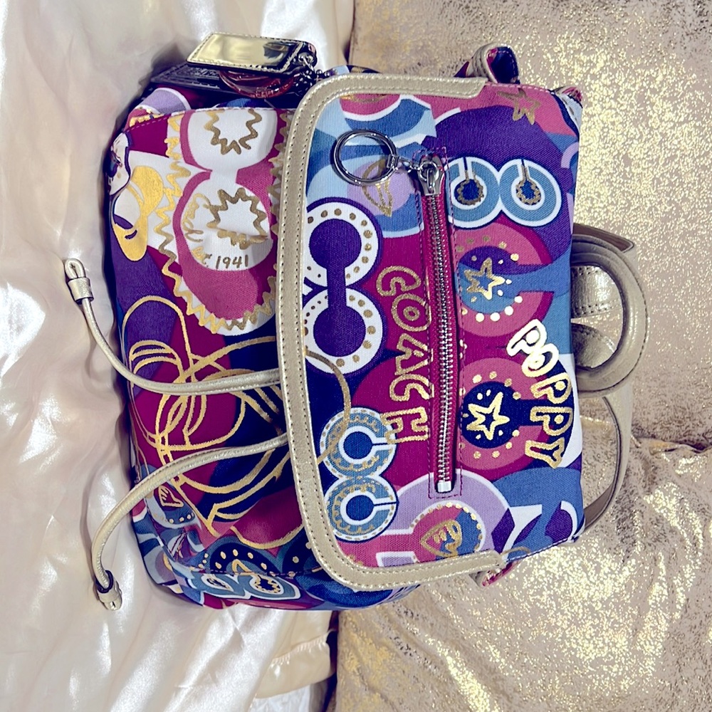 Coach poppy  designer purse